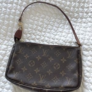 Vintage Louis Vuitton Monogram Pochette Handbag